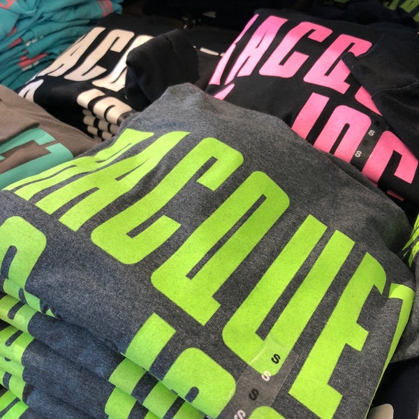 Racquet & Jog Shoe Store in Tyler