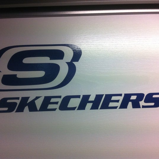 skechers stores gold coast