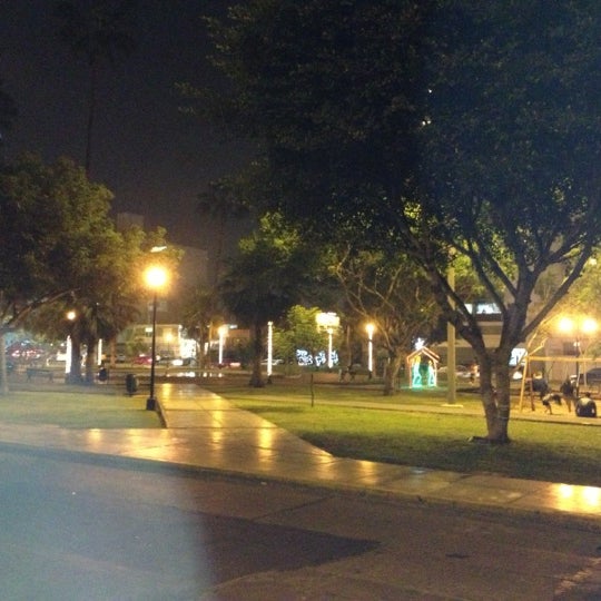 Photo taken at Parque Tradiciones by Gabriel B. on 12/15/2012