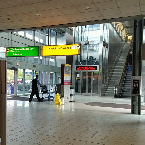 Dollar Rent A Car Rental Car Location in Newark