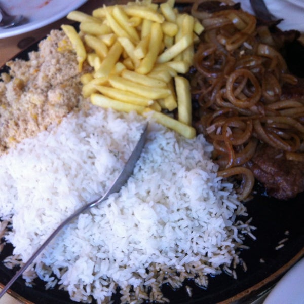 Photo taken at Restaurante do Rubinho by Melquizedeque M. on 6/30/2013