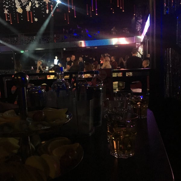 12/13/2019 tarihinde 🅱️♈️®️♓️🅰️♑️ziyaretçi tarafından Malevich Night Club'de çekilen fotoğraf