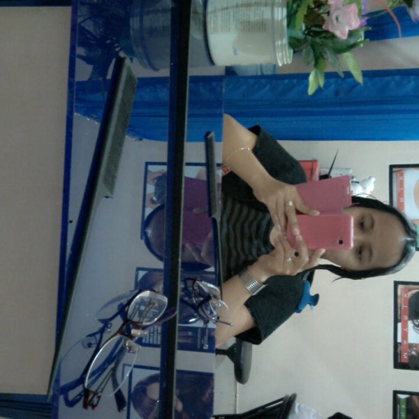 Photos At D Best Hair Beauty Salon Jln Flores No 4 Sidanegara