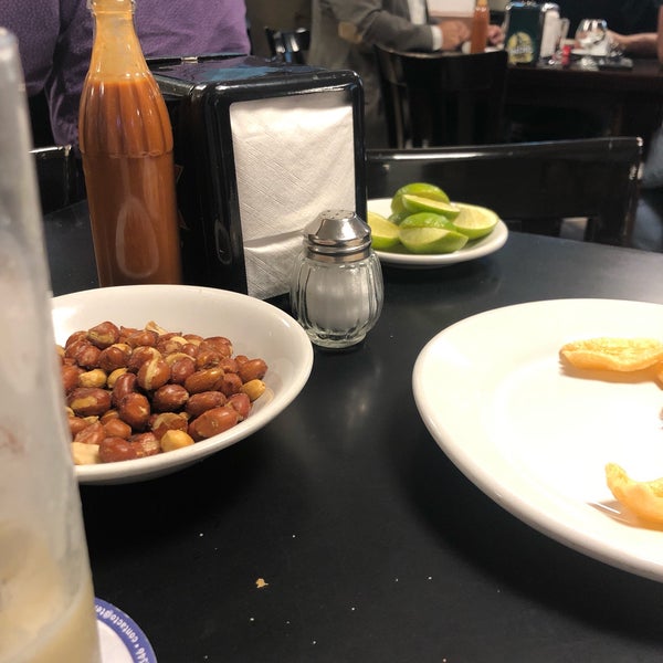 Foto tirada no(a) Restaurante - Bar Montejo por Luz V. em 7/26/2019