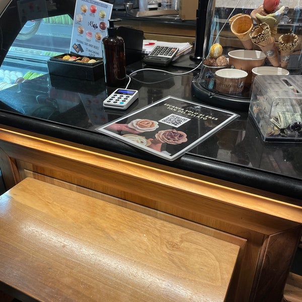 Аморино кафе