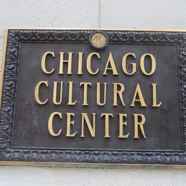 รูปภาพถ่ายที่ Chicago Cultural Center โดย Angel R. เมื่อ 8/2/2022