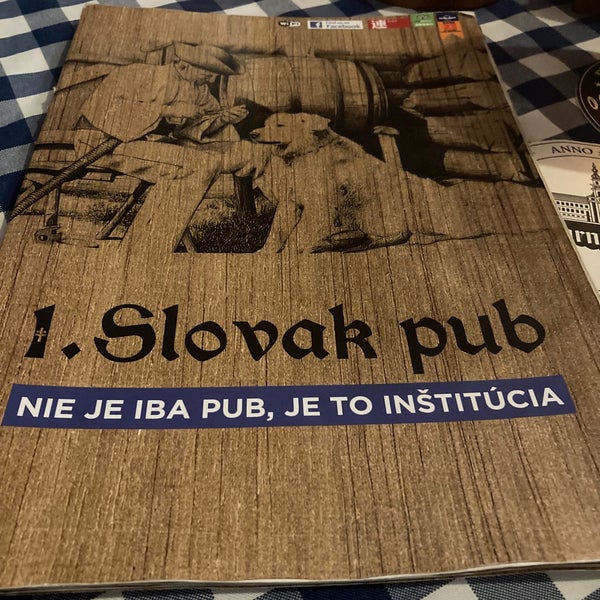 Das Foto wurde bei 1. Slovak pub von Angel R. am 10/3/2022 aufgenommen
