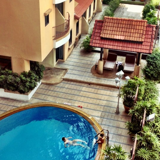 Foto tomada en Oakwood Hotel &amp; Residence Bangkok  por Artem P. el 11/11/2012