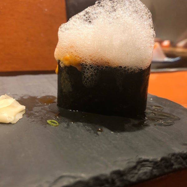 1/3/2019 tarihinde Jen H.ziyaretçi tarafından Sushi Dojo NYC'de çekilen fotoğraf