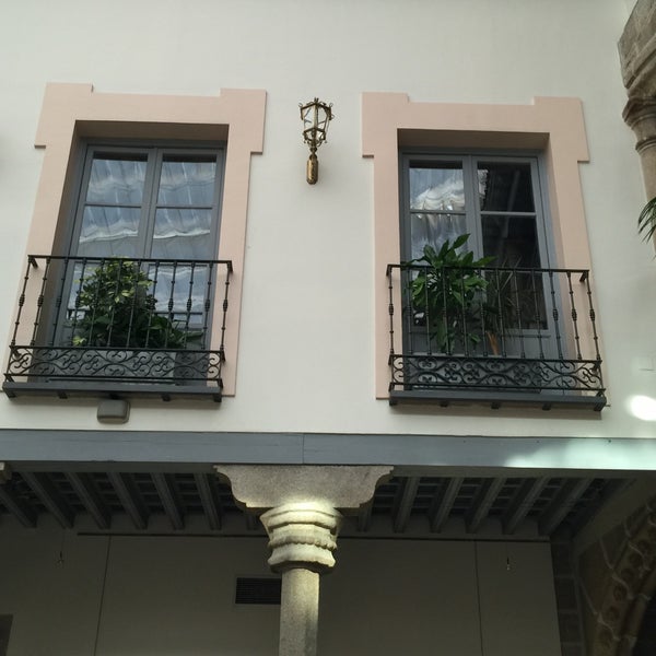 7/4/2015 tarihinde Rafa M.ziyaretçi tarafından Hotel Palacio de Los Velada'de çekilen fotoğraf
