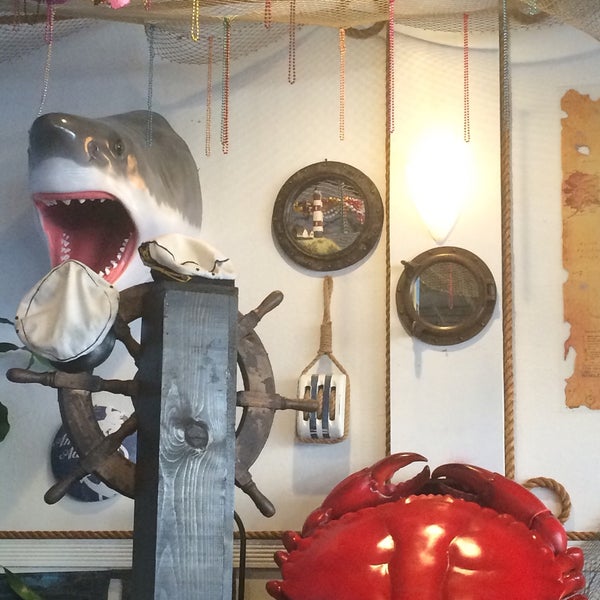 Photo taken at Nine Seafood Restaurant by marczero on 9/18/2015