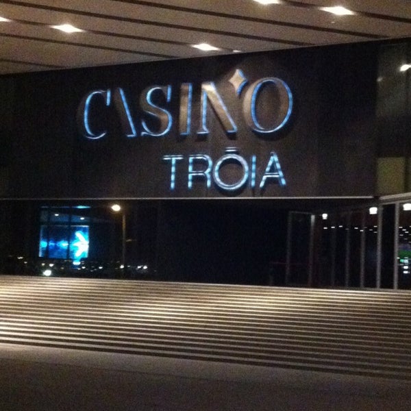 Open Mike on casino