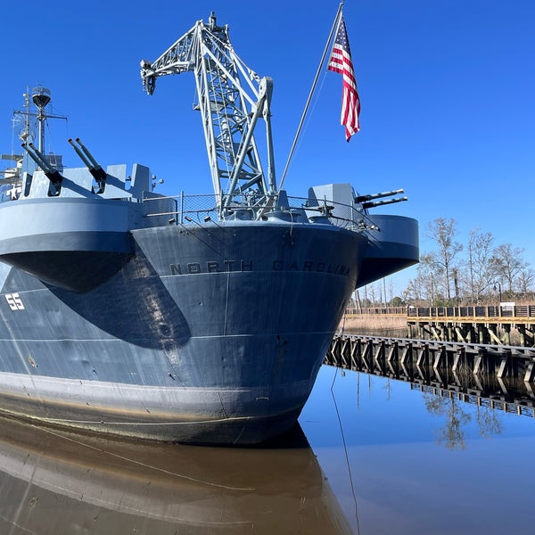 Foto tomada en Battleship North Carolina  por Sandi D. el 11/19/2022