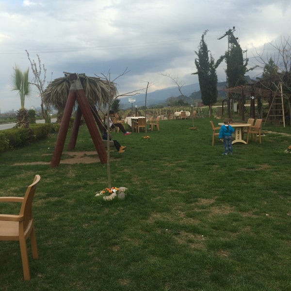 4/5/2015 tarihinde Asena ş.ziyaretçi tarafından Turkuaz Kır Kahvaltı'de çekilen fotoğraf