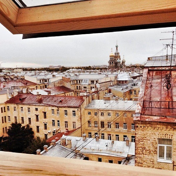 Skypoint санкт петербург набережная реки мойки. свадебная фотосессия на крыше. Skypoint санкт петербург набережная реки мойки. свадебная фотосессия на московских крышах. маршрут от крейсера аврора до петропавловской крепости.