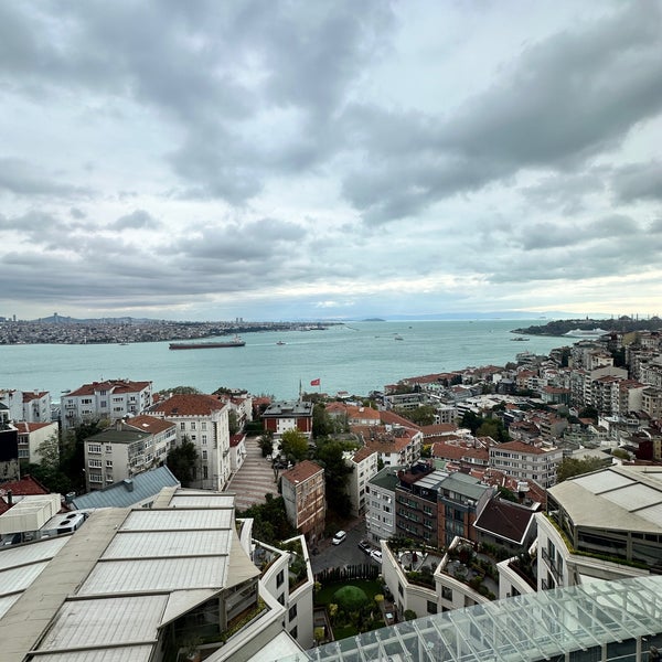 Das Foto wurde bei Park Bosphorus Istanbul Hotel von Ezgi B. am 11/20/2023 aufgenommen