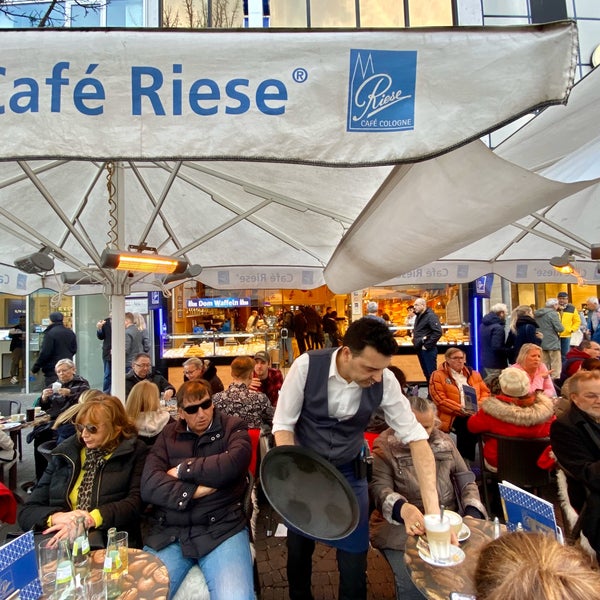 Foto diambil di Café Riese oleh Keyvin pada 2/15/2020
