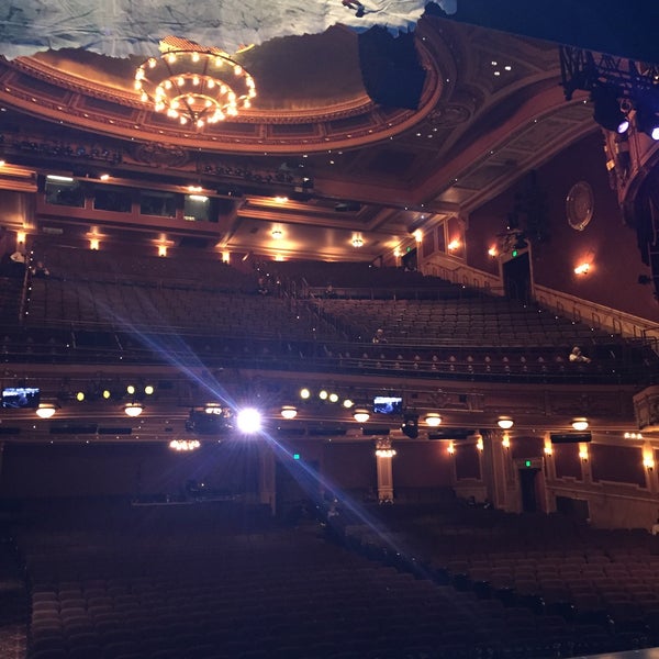 Foto tirada no(a) The Hippodrome Theatre at the France-Merrick Performing Arts Center por Ashley H. em 7/1/2017