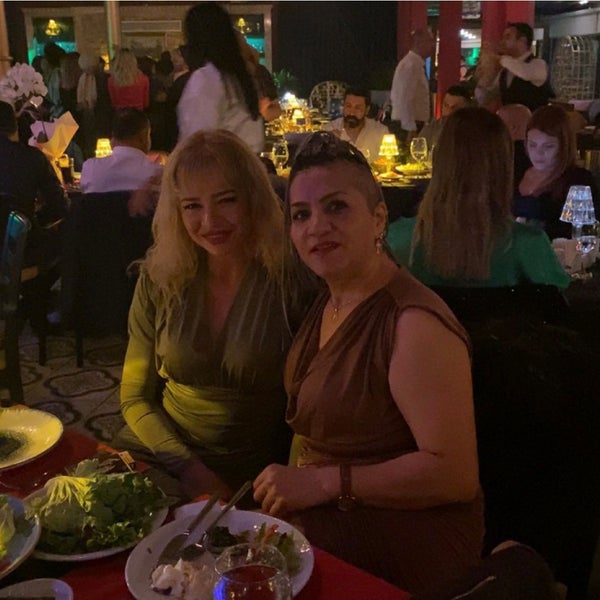 Photo taken at Göl Balık Restaurant by Zehra on 11/25/2022