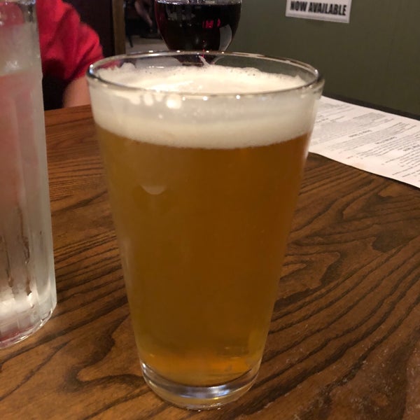 Photo taken at Ashley&#39;s Beer &amp; Grill of Westland by Mark N. on 6/5/2019