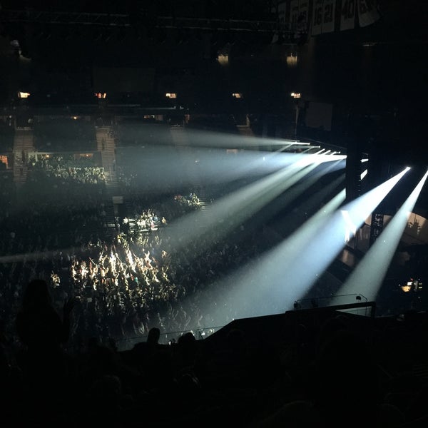 10/16/2016 tarihinde Hanin N.ziyaretçi tarafından The Palace of Auburn Hills'de çekilen fotoğraf