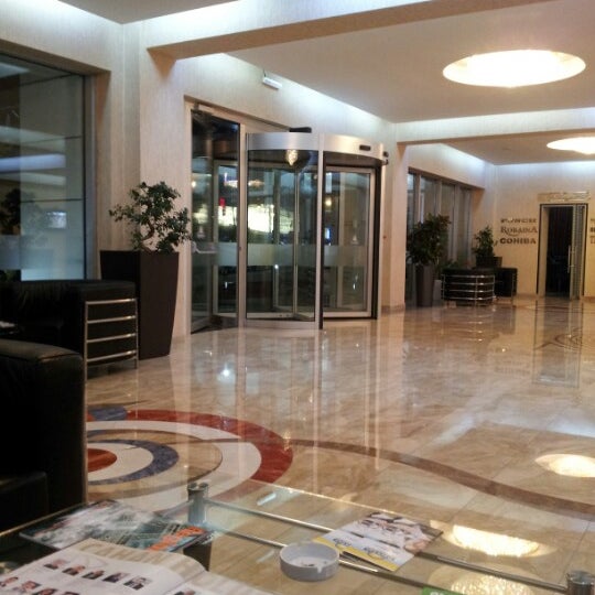 Снимок сделан в Days Hotel Baku пользователем Artem B. 12/7/2012