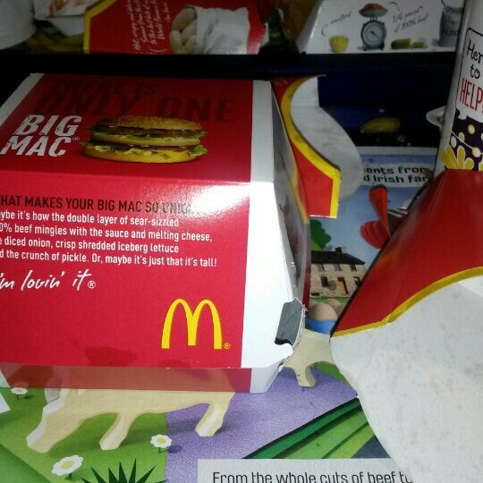 Foto diambil di McDonald&#39;s oleh Janne🎀 pada 2/3/2014