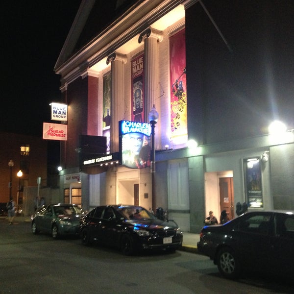6/1/2013 tarihinde Don T.ziyaretçi tarafından Charles Playhouse'de çekilen fotoğraf