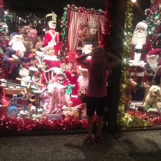 Kuhn Flowers Spring Park 2 tips from 140 visitors