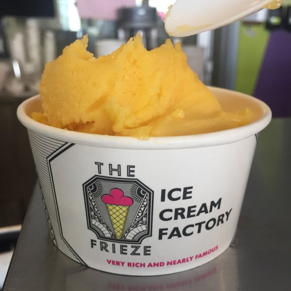 Photo taken at The Frieze Ice Cream Factory by Sonia on 5/17/2017