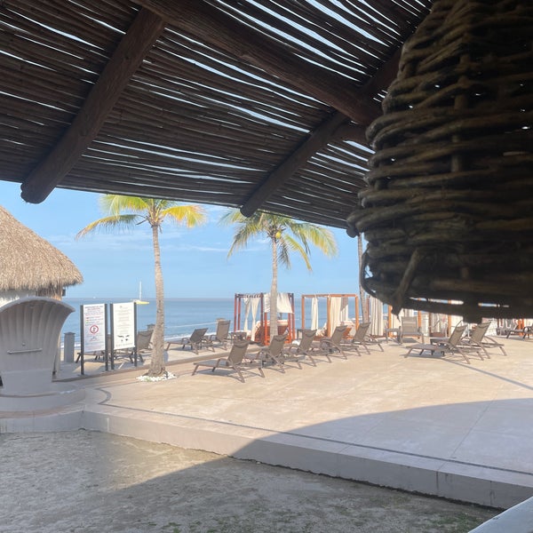 รูปภาพถ่ายที่ Marriott Puerto Vallarta Resort &amp; Spa โดย Stephen S. เมื่อ 8/1/2021