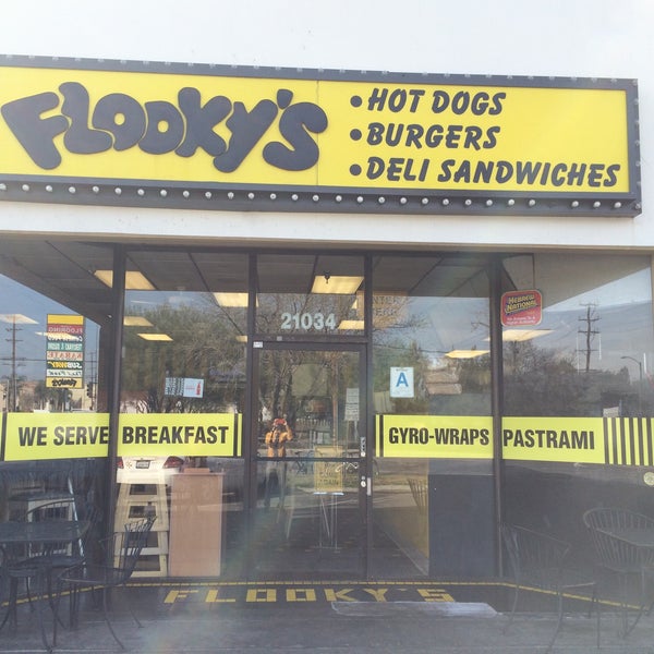 Flooky's Deli American Restaurant in Woodland Hills
