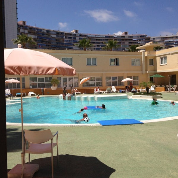 Photo taken at Holiday Inn Alicante - Playa De San Juan by Juan Manuel R. on 7/6/2013