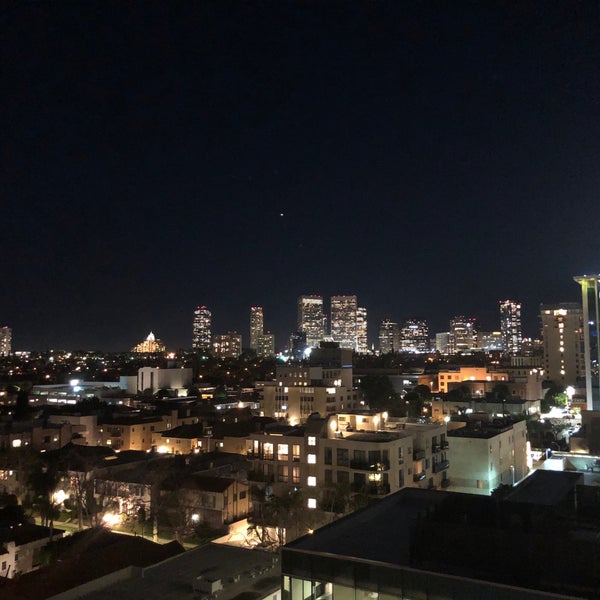 Foto scattata a SIXTY Beverly Hills Hotel da Fahad il 1/26/2019