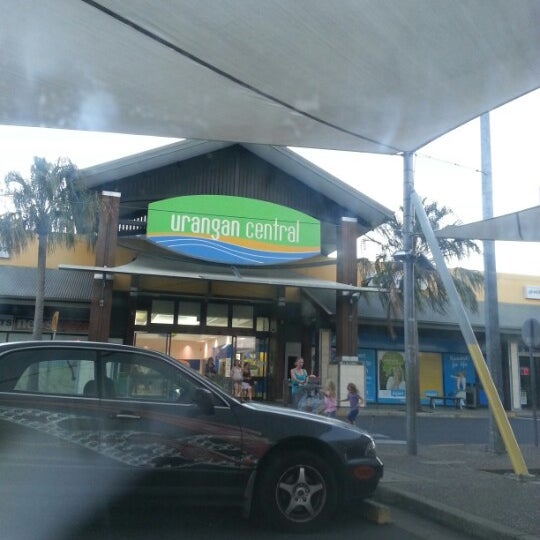 Woolworths Urangan Boat Harbour Dr