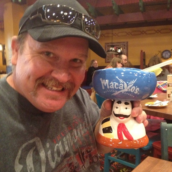 Foto diambil di Macayo&#39;s Mexican Table oleh Amanda pada 5/21/2013
