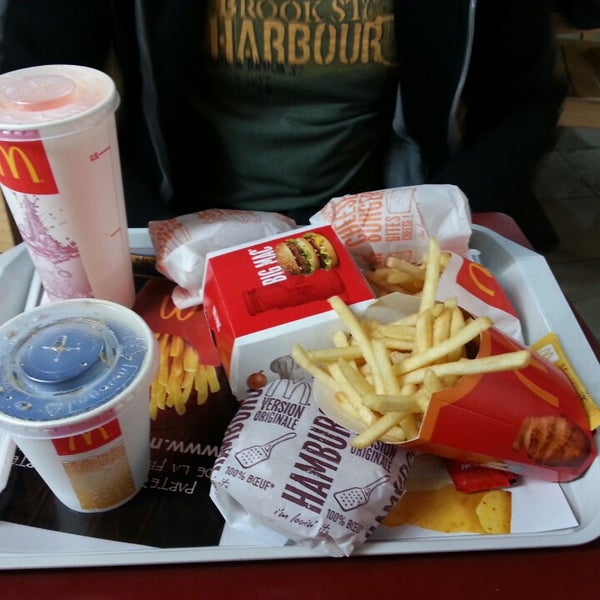 Mcdonald S Fast Food Restaurant In Rabat Mcdonald S Fast Food Restaurant In Rabat