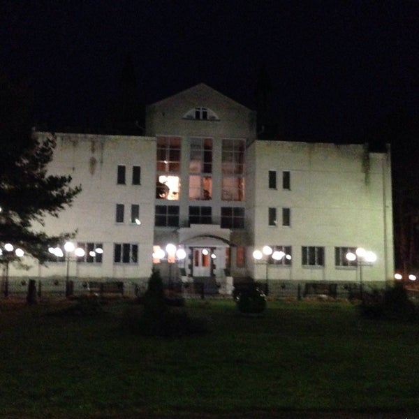 главный офис сбербанка в краснодаре. красный яр сбербанк улица. фото сбербанка на комсомольская 295. красный проспект 88 новосибирск. красный яр энгельсский район электроподстанция.