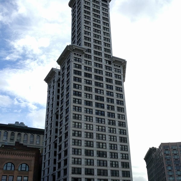 Photo taken at Smith Tower by Gm on 9/13/2018