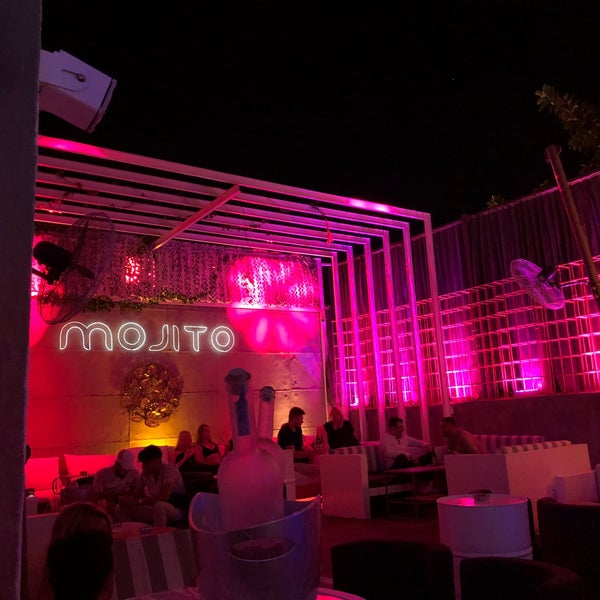 7/18/2019에 👑 PeRvİnn👑님이 Mojito Lounge &amp; Club에서 찍은 사진