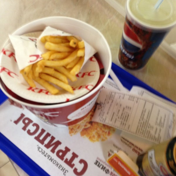 3/15/2013에 Vladimir K.님이 KFC에서 찍은 사진