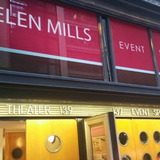 6/20/2016 tarihinde Gregory C.ziyaretçi tarafından Helen Mills Event Space and Theater'de çekilen fotoğraf