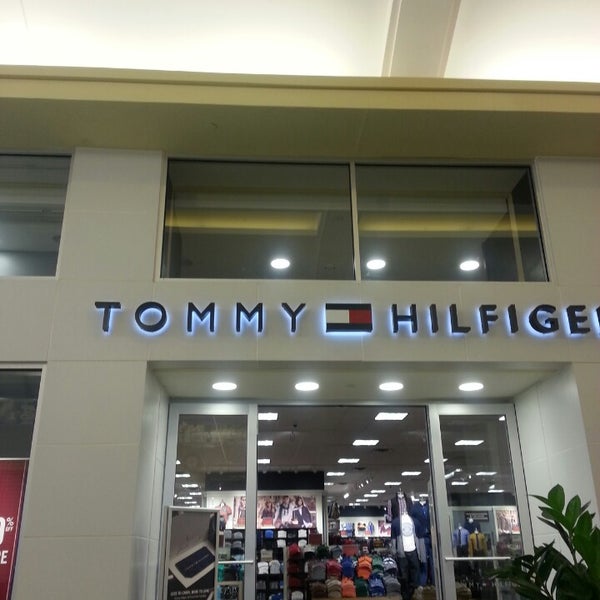 Center Locations and Information for Tommy Hilfiger