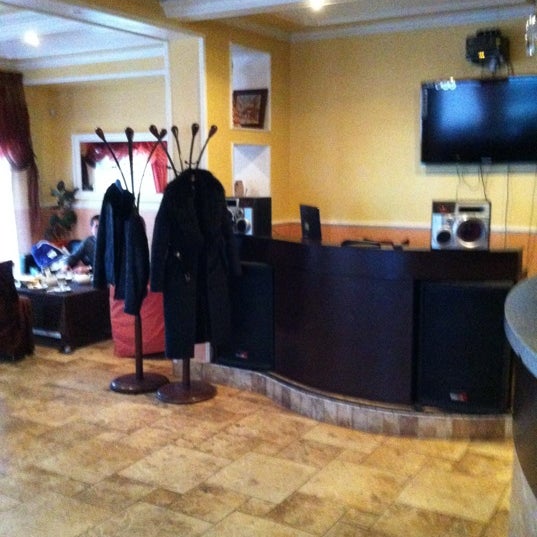 Дворик кафе хасавюрт меню. Мясной кофе. Мясной дворик кафе. Мясной дворик комсомольск-на-амуре. Кафе привал воткинск.