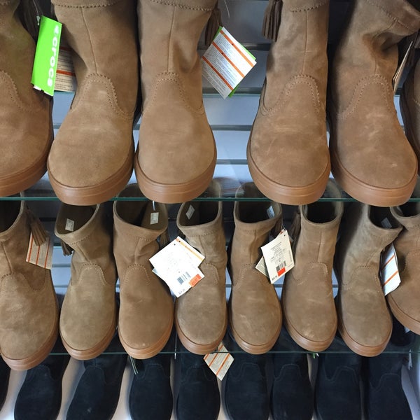 crocs store deer park