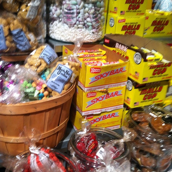 Cracker Barrel Old Country Store Harrisburg, PA