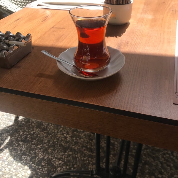Das Foto wurde bei Saraylı Restoran von Gezen . am 6/6/2020 aufgenommen