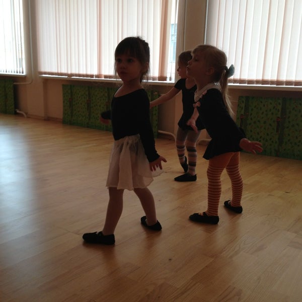 Спортивная база красногвардеец. Красногвардеец детско юношеский центр санкт петербург. Красногвардеец училище спб. Красногвардеец детско юношеский центр санкт петербург. Дюц красногвардеец санкт петербург.