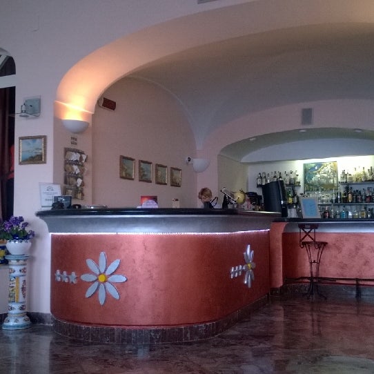 Foto diambil di Hotel Margherita oleh เนย s. pada 3/19/2014