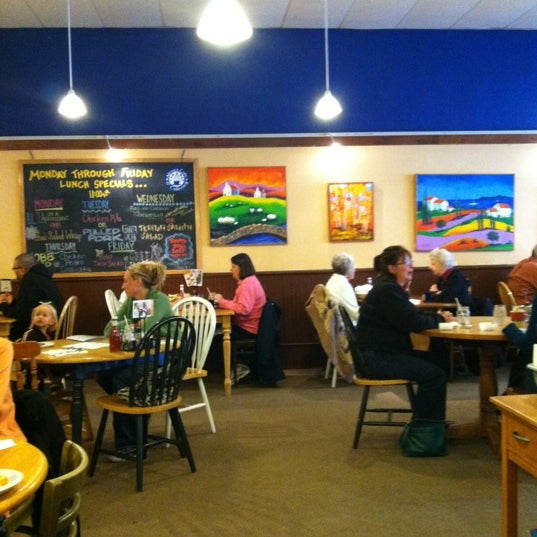 Photo taken at Alexa&#39;s Cafe by Terry C. on 11/9/2012